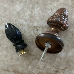 2 Lamp Finials